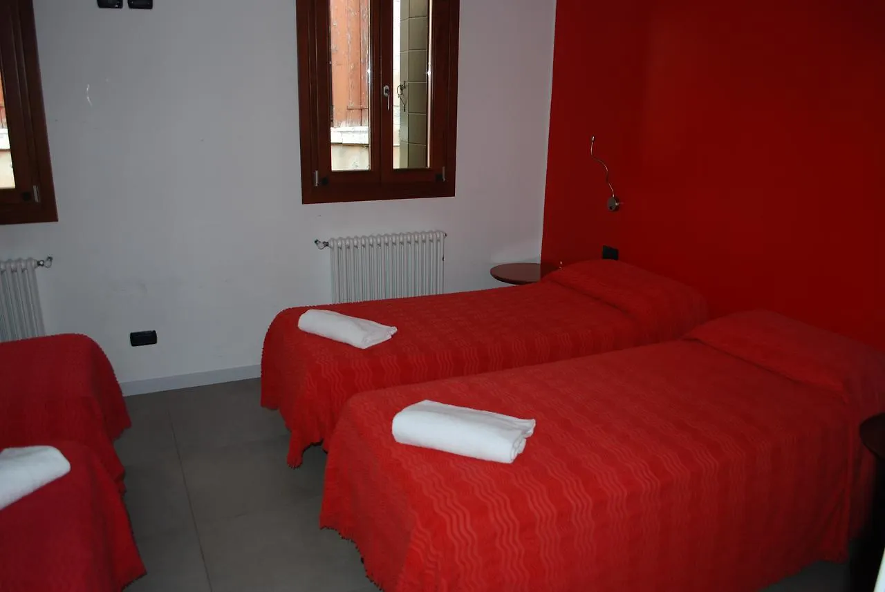 Hotel San Geremia Venice